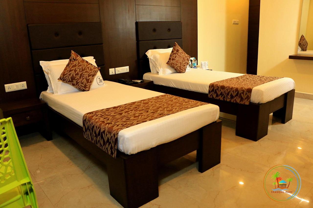 Tranquil Park Hotel Pondicherry Exterior foto