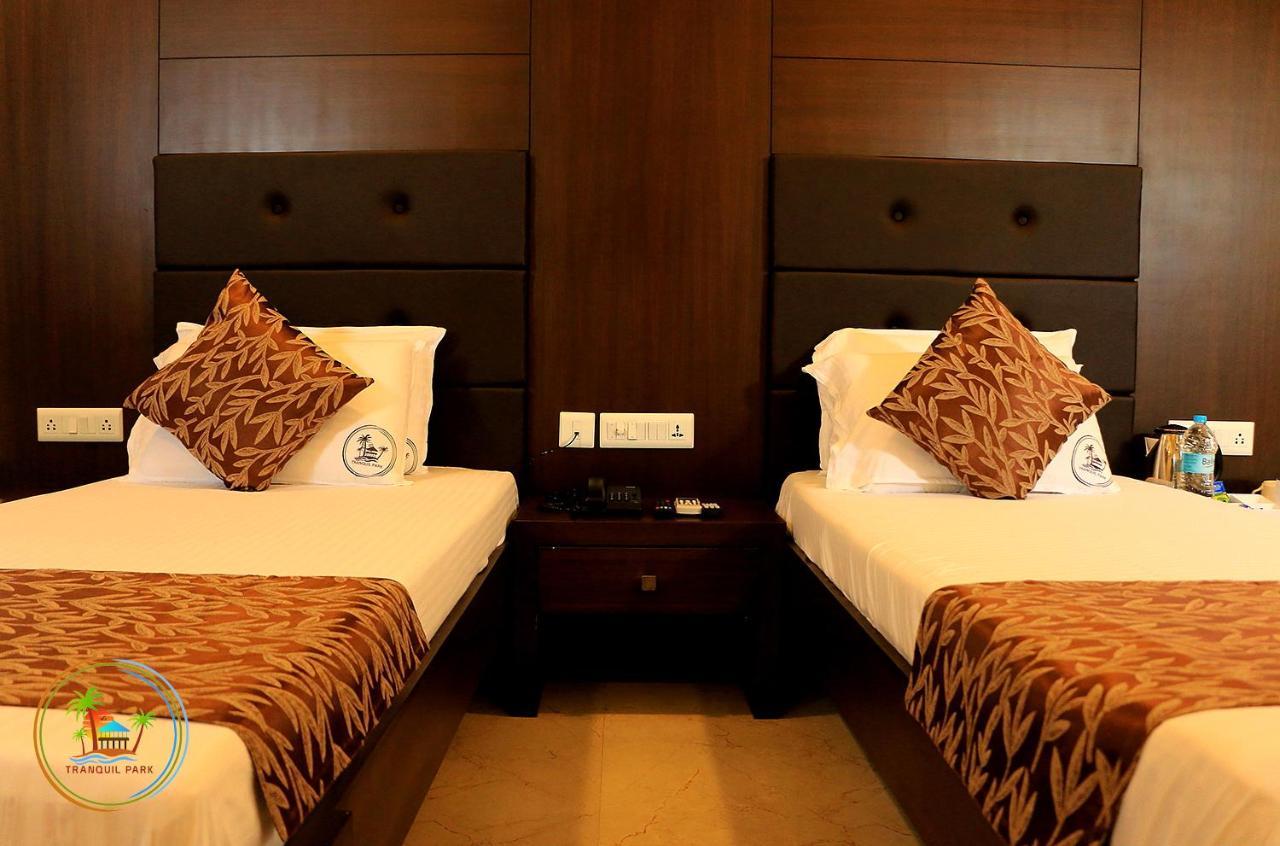 Tranquil Park Hotel Pondicherry Exterior foto