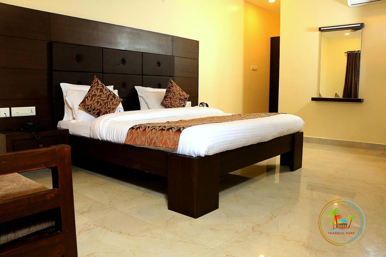 Tranquil Park Hotel Pondicherry Exterior foto