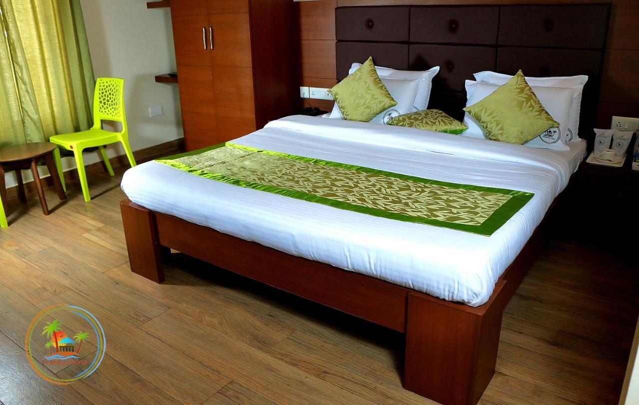 Tranquil Park Hotel Pondicherry Exterior foto