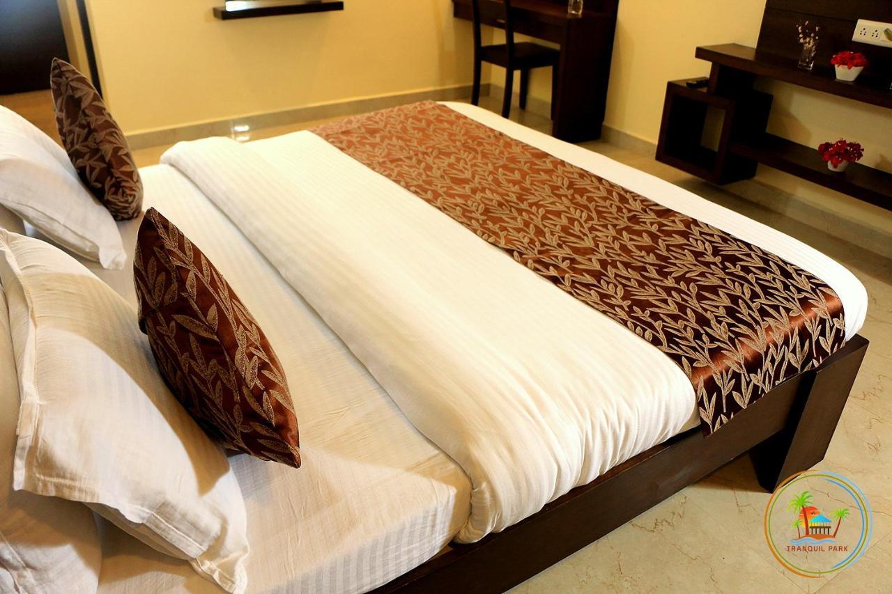 Tranquil Park Hotel Pondicherry Exterior foto