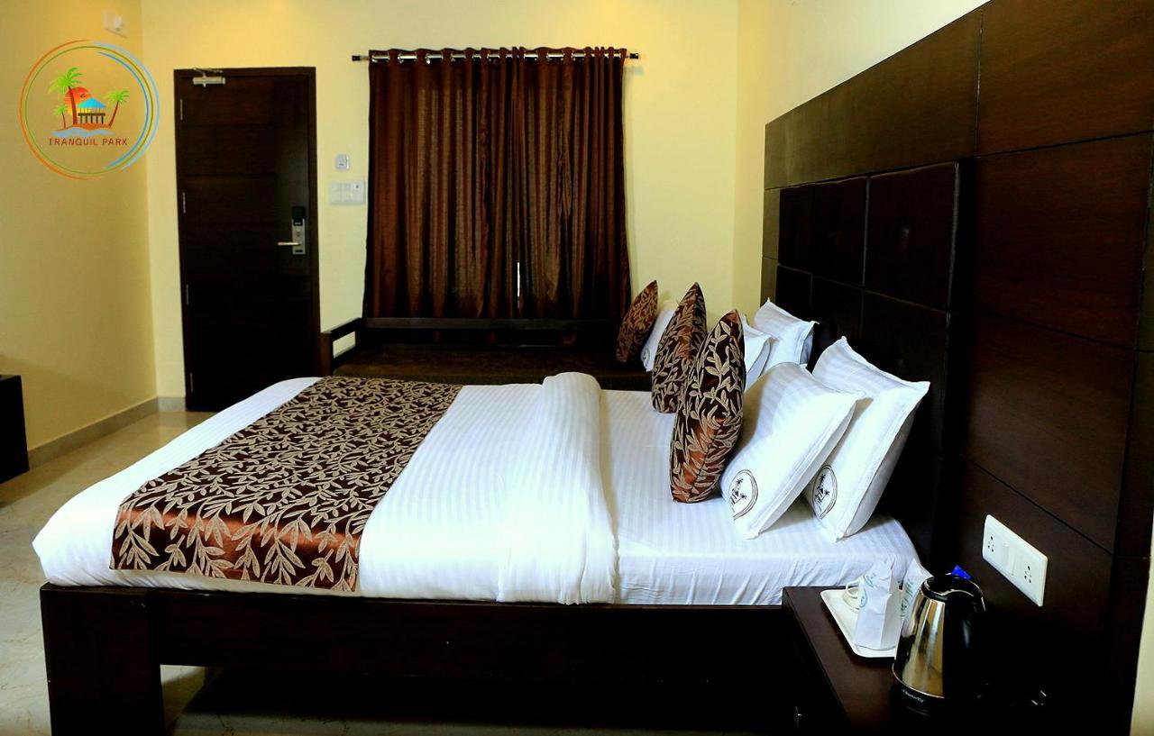 Tranquil Park Hotel Pondicherry Exterior foto