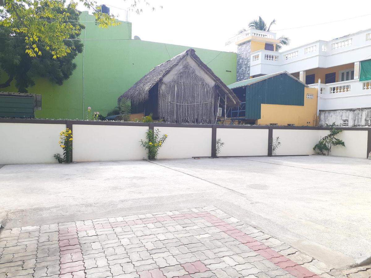 Tranquil Park Hotel Pondicherry Exterior foto